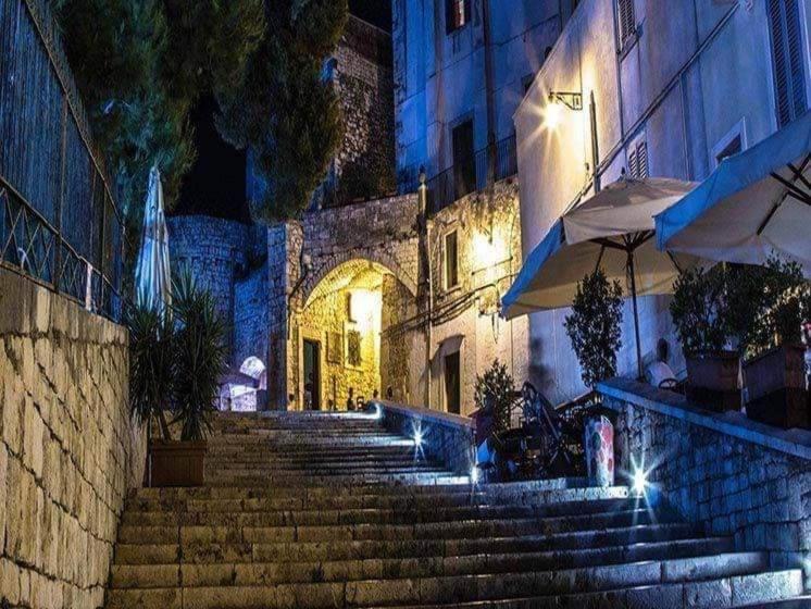 Le Scale Di Pietra Bed & Breakfast Conversano Ngoại thất bức ảnh